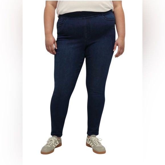 Penningtons, Plus Size Skinny Leg Savvy Jeans, Dark Wash Blue, 22W - Picture 2 of 10